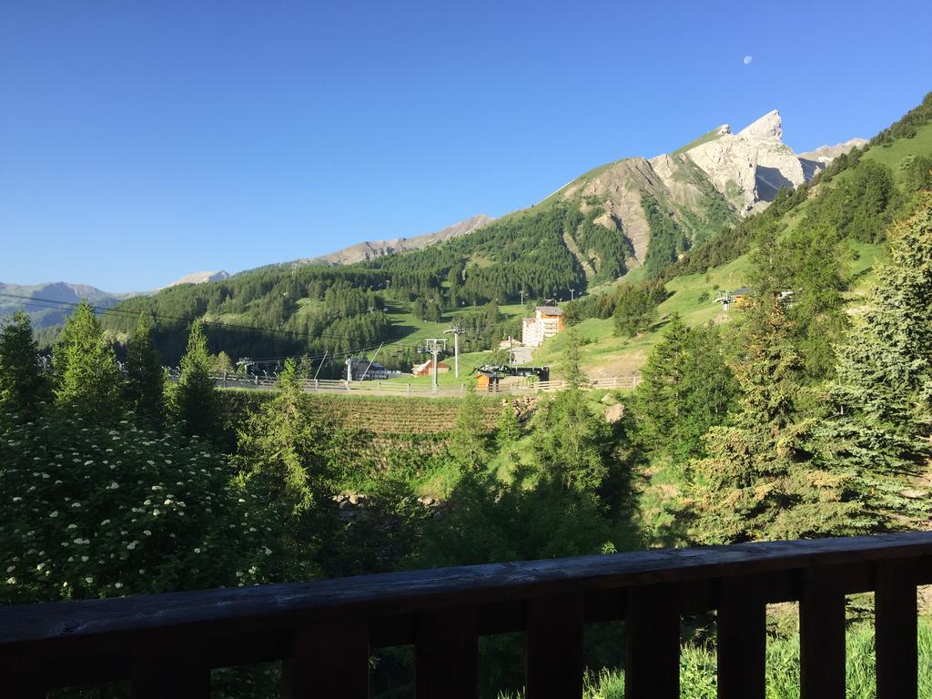 Hotel Le Sestriere à Allos Extérieur photo