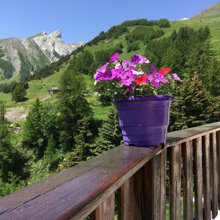 Hotel Le Sestriere à Allos Extérieur photo